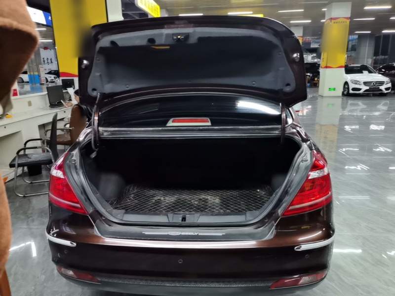 Used Geely Auto Emgrand 2016 Sedan 1.5L Manual Luxury Model — 18