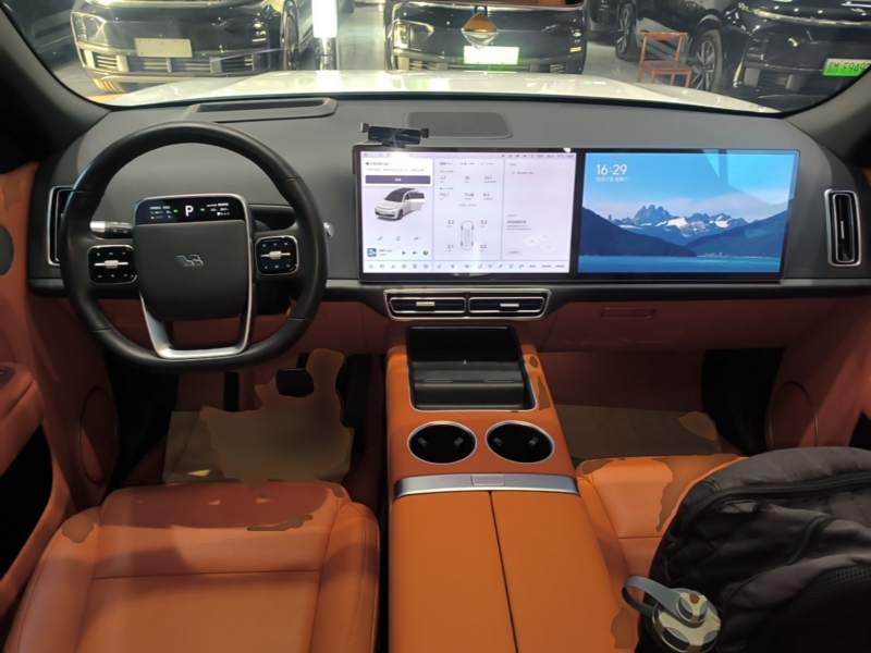 Used Li Auto L7 2023 Air model — 9