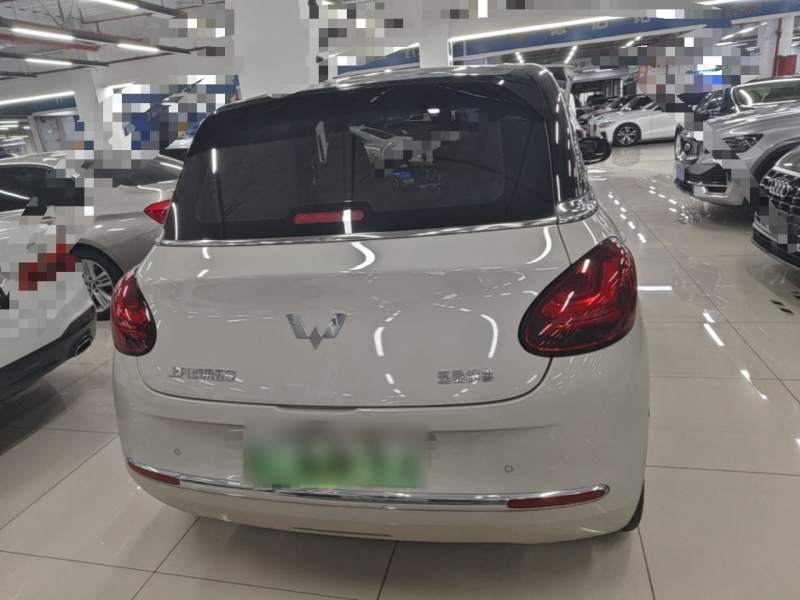 Used Wuling Bingo 2023 203km Light Edition — 5