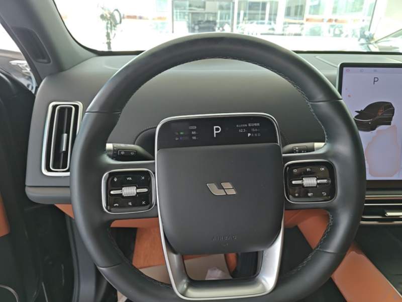 Used Li Auto L6 2024 Pro Model — 10