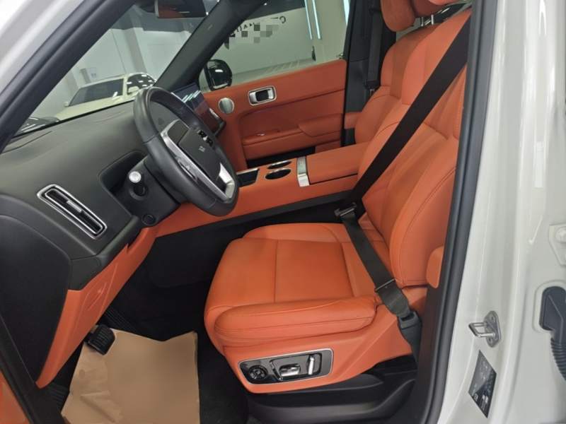 Used Li Auto L7 2023 Max model — 14