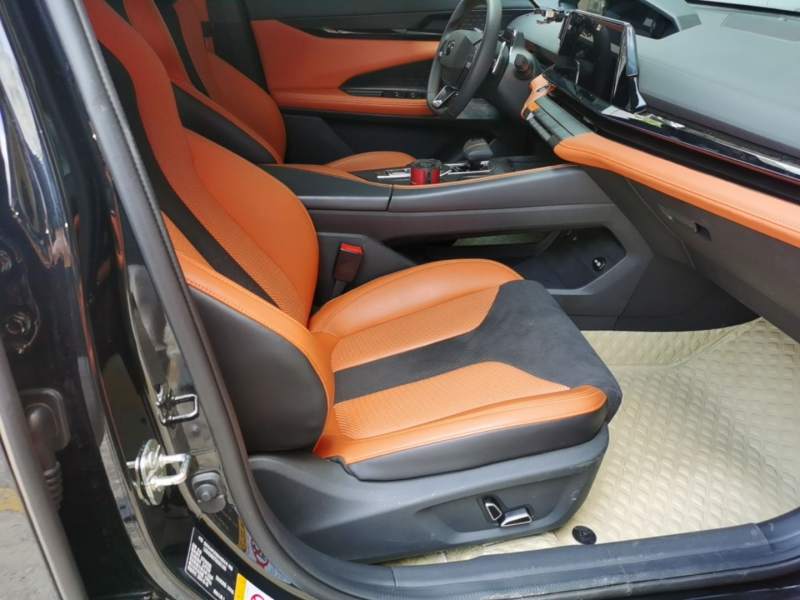Used CHANGAN UNI-V 2023 1.5T Sport Edition — 24