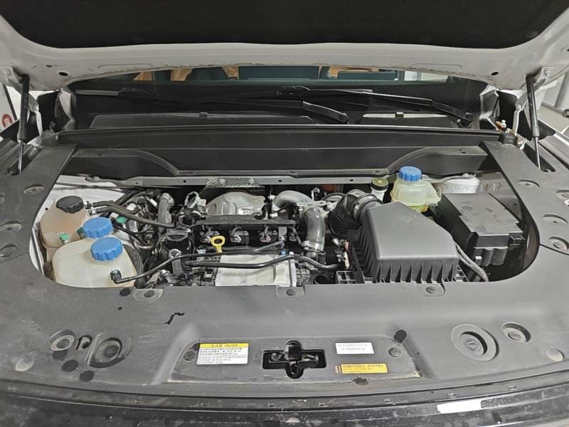 Used Dongfeng eπ eπ008 2025 210 Ultra Range-Extended Version 5 Seats — 19