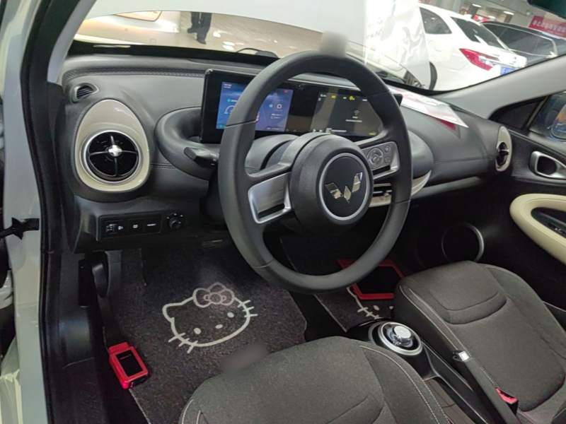 Used Wuling Bingo 2023 203km Light Edition — 9