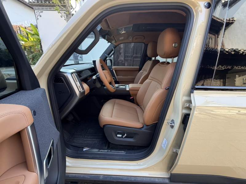 Used iCAR V27 2026 Model 200KM Four-Wheel Drive Falcon 700 — 37