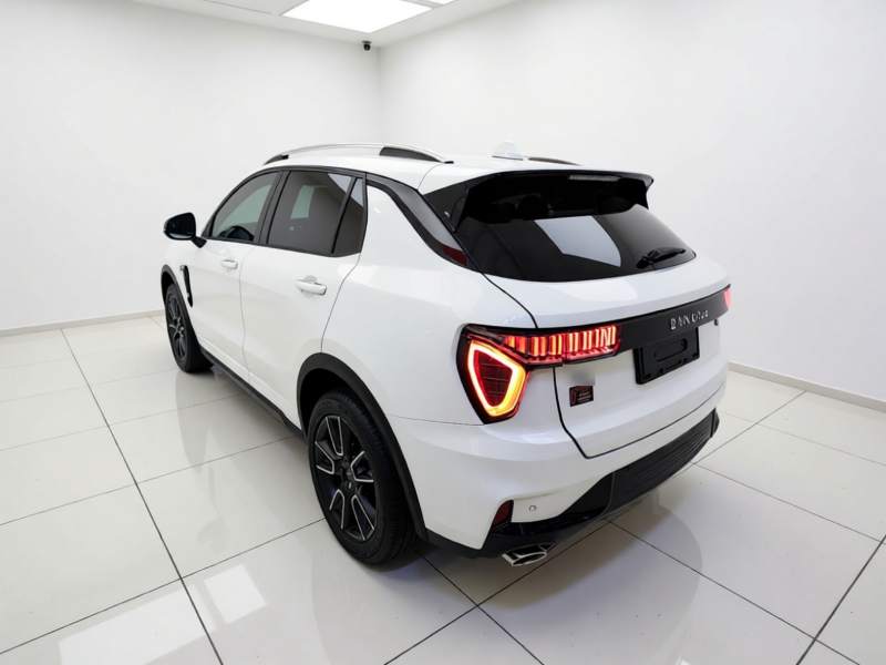 Used Lynk & Co 01 2021 2.0TD Two-Wheel-Drive Pro Trim — 4