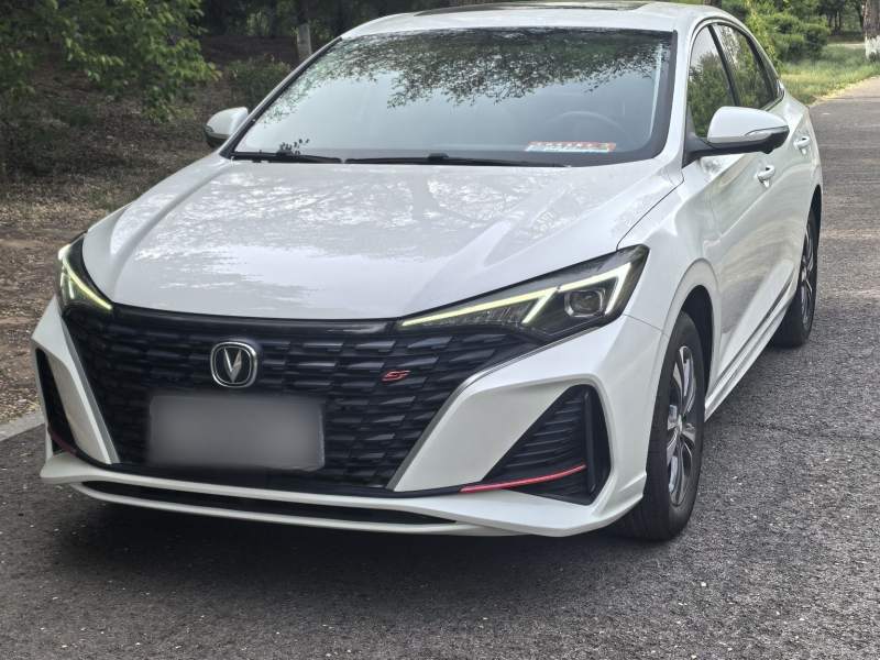 Used CHANGAN Eado 2023 Changan Edition PLUS Blue Whale NE 1.4T GDI DCT Prestige Version — 4