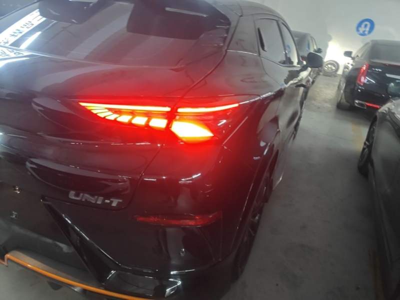 Used CHANGAN UNI-T 2022 1.5T Sport Edition Premium Version — 7