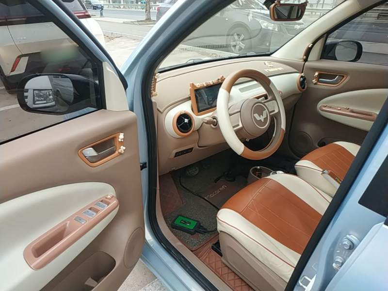 Used Wuling Hongguang MINIEV 2025 Four-Door Version Advanced Edition — 15