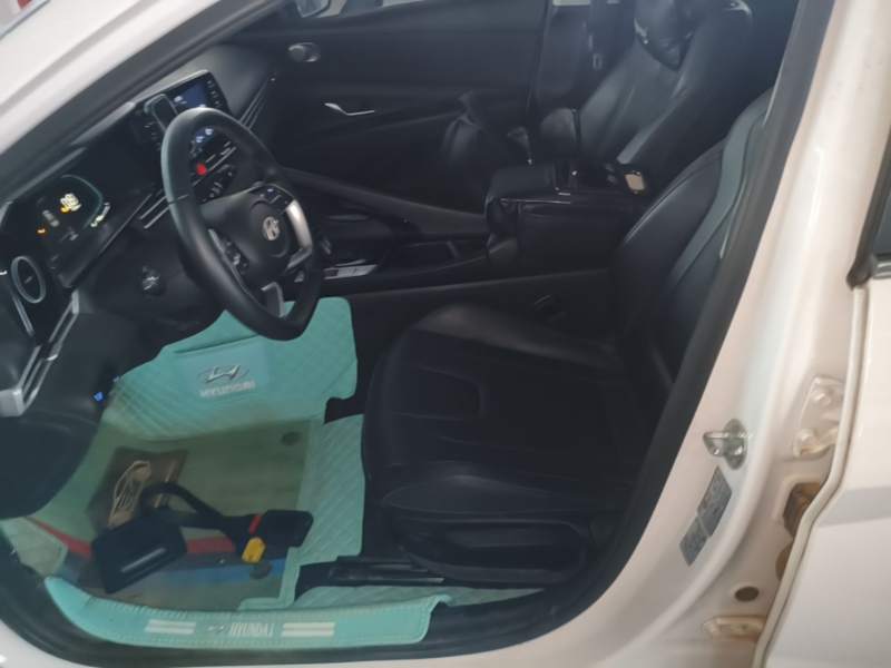 Used Hyundai Elantra 2023 1.5L CVT GLX Elite Edition — 14