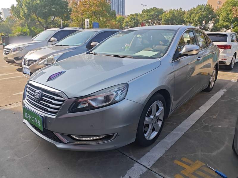 Used Bestune B70 2014 2.0L automatic luxury version — 1