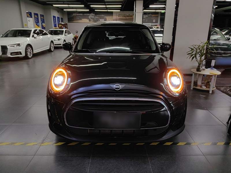 Used MINI 2023 Updated 1.5T COOPER Artist — 2