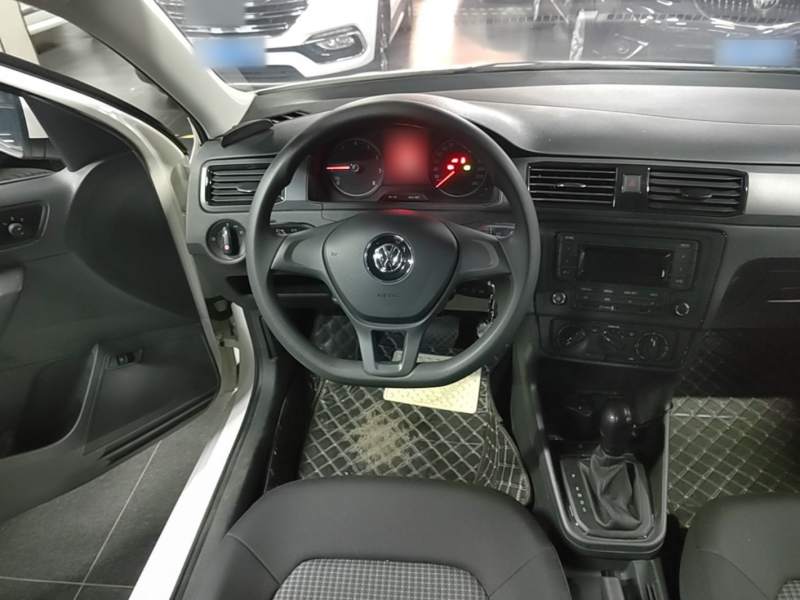 Used Volkswagen Santana 2021 1.5L Automatic Fashion Edition — 10