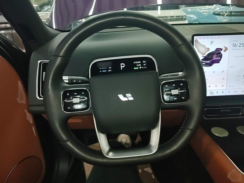 Used Li Auto L9 2022 Max model — 10