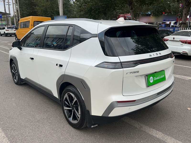 Used AION Y 2023 Plus 510 Smart Edition — 28