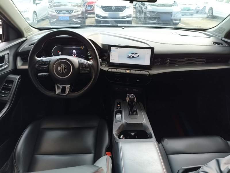 Used MG 5 2022 300TGI DCT Chao Yue Luxury Edition — 10