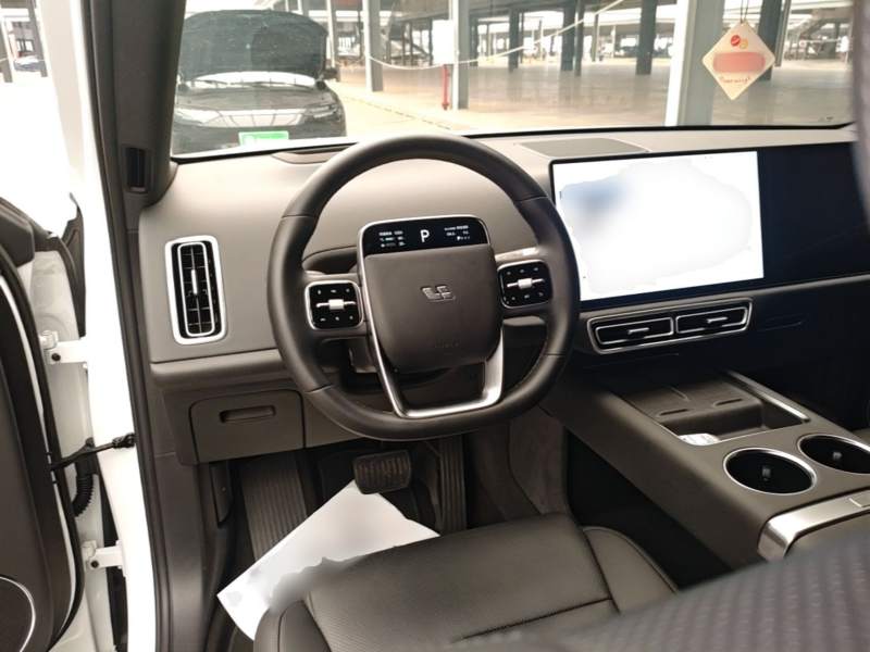 Used Li Auto L9 2025 Ultra Smart Refreshed Edition — 10