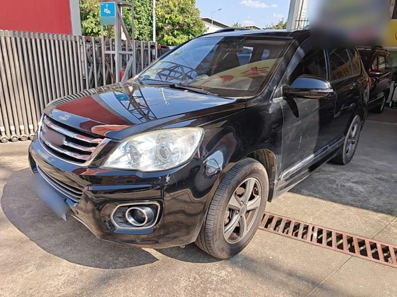 Used Haval H6 2013 Upgraded Model 2.4L Automatic Two-Wheel Drive Prestige Version