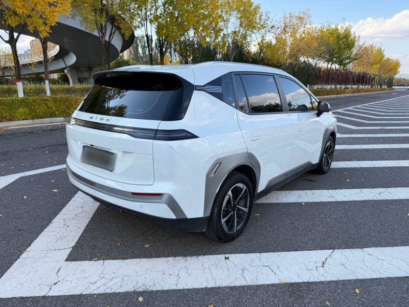 Used AION Y 2023 Younger Star Edition — 28