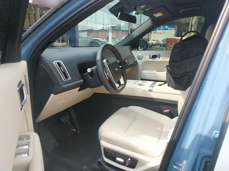 Used Li Auto L7 2023 Pro Model — 15