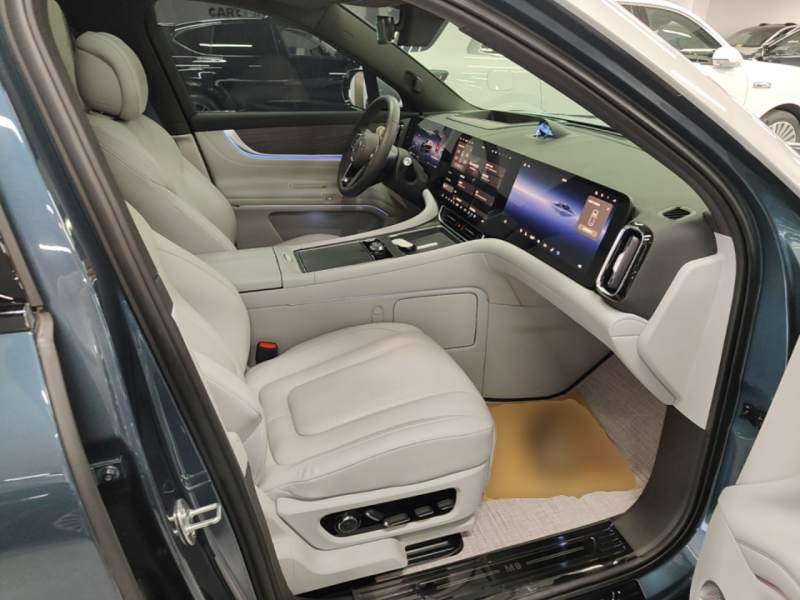 Used AITO/LUXEED/MAEXTRO/SAIC/STELATO AITO M9 2024 Range-Extended Ultra Version 42 kWh 6-Seater Model — 24
