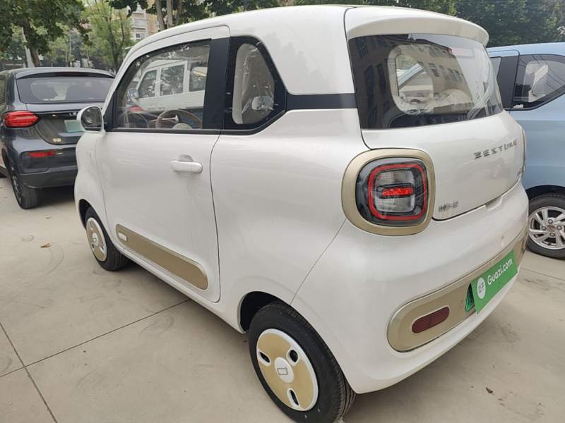 Used Bestune Pony 2025 222km Range Agile Horse — 4