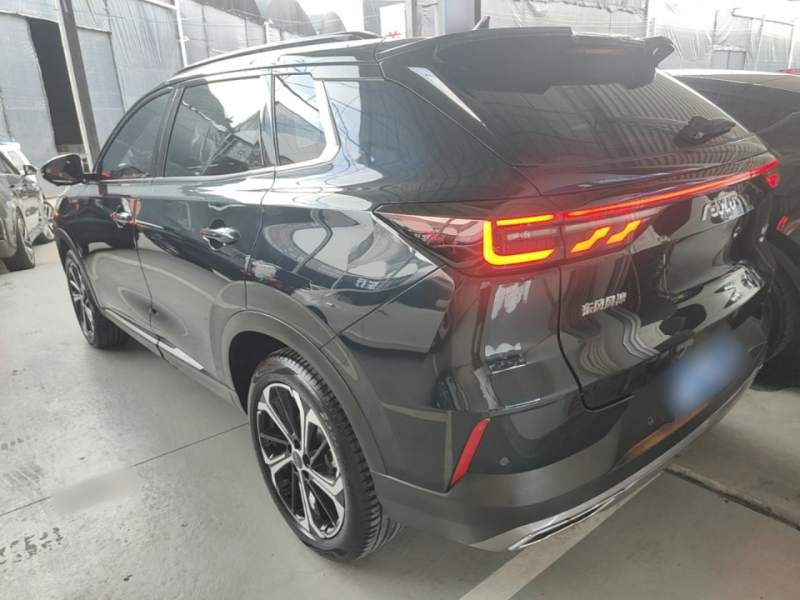 Used Dongfeng Aeolus Huge 2022 Mach Dual-Motor 1.5T MHD Dare-to-Dream Edition — 4