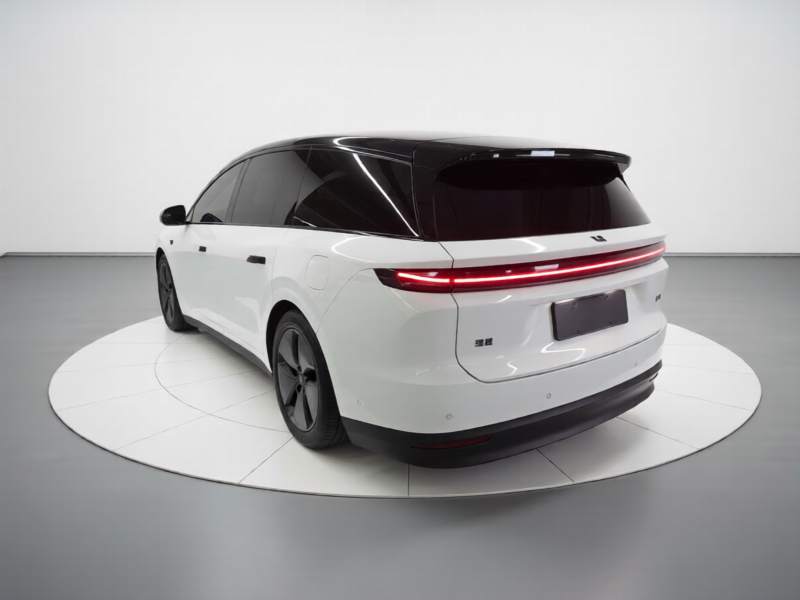 Used Li Auto i8 2025 Model Standard Version — 4