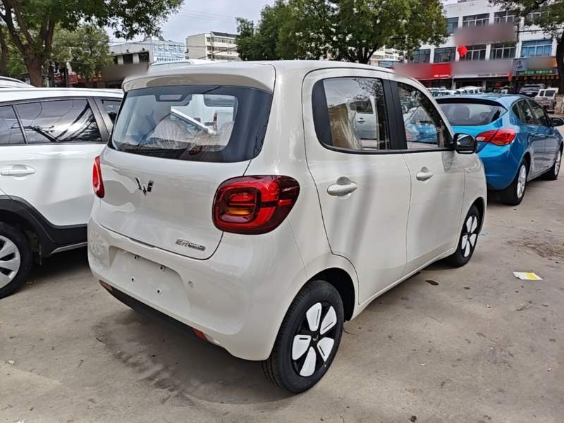 Used Wuling Hongguang MINIEV 2025 Four-Door Version Advanced Edition — 6