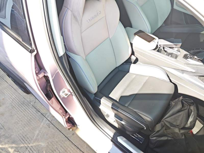 Used Lynk & Co 06 2021 1.5T Shero Pink Special Edition — 24