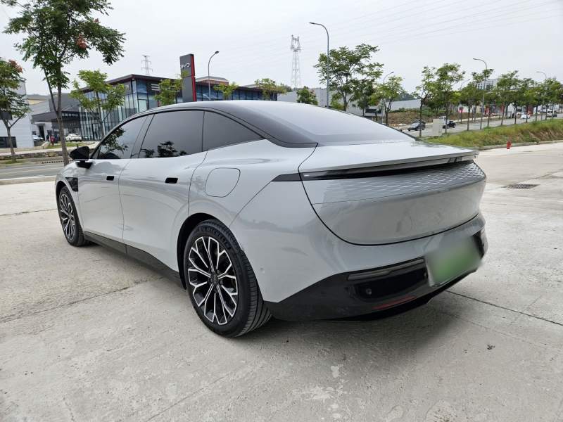 Used Zeekr 007 2025 Rear-Drive Intelligent Driving Version 75 kWh — 31