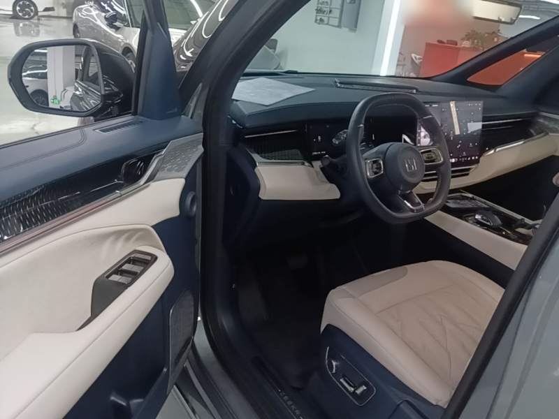 Used Zeekr 009 2024 Six-Seat Executive Version 4WD 108 kWh — 15