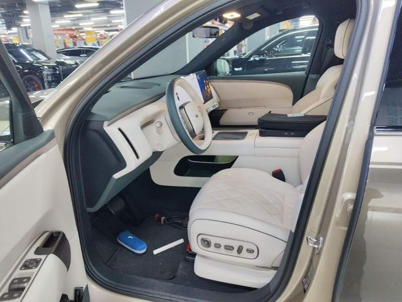 Used Li Auto L9 2026 Model Livis — 14
