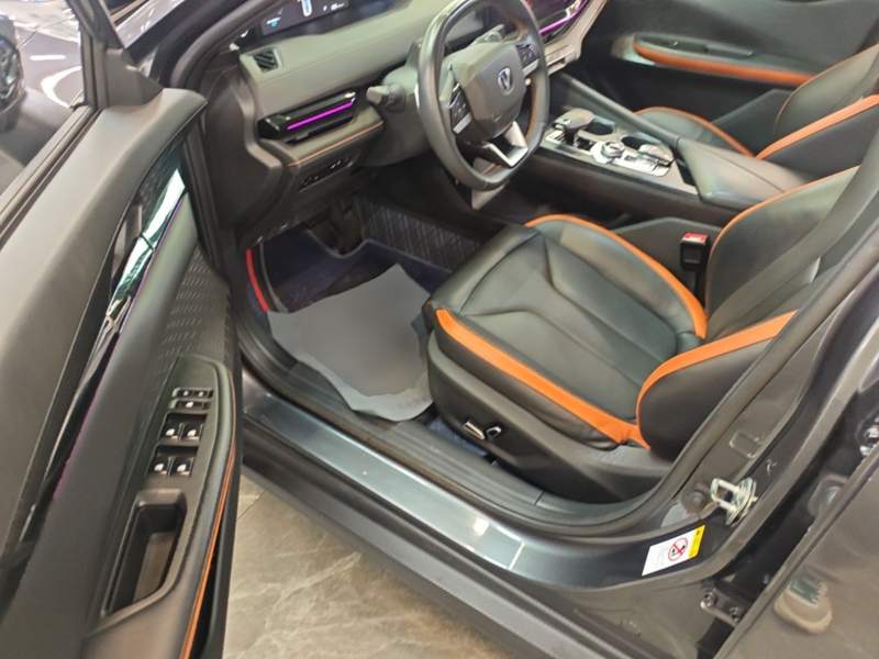 Used CHANGAN UNI-V 2023 1.5T Prestige Model — 15