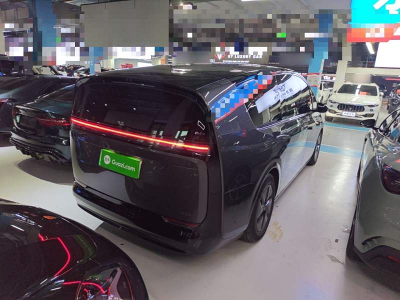 Used Li Auto MEGA 2024 Ultra Model — 6