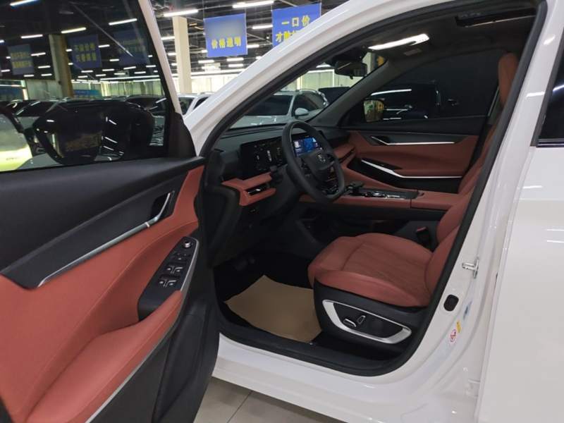 Used CHANGAN CS75 PLUS 2024 3rd Generation Champion Edition 1.5T Intelligent Drive Dynamic Model – Sport Navigation — 16