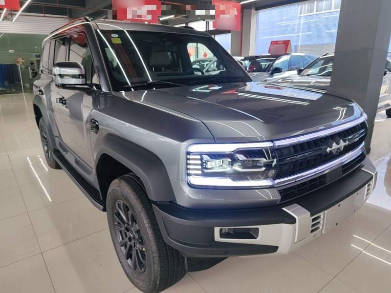 Used Formula Leopard 5 2023 Navigator Edition — 3