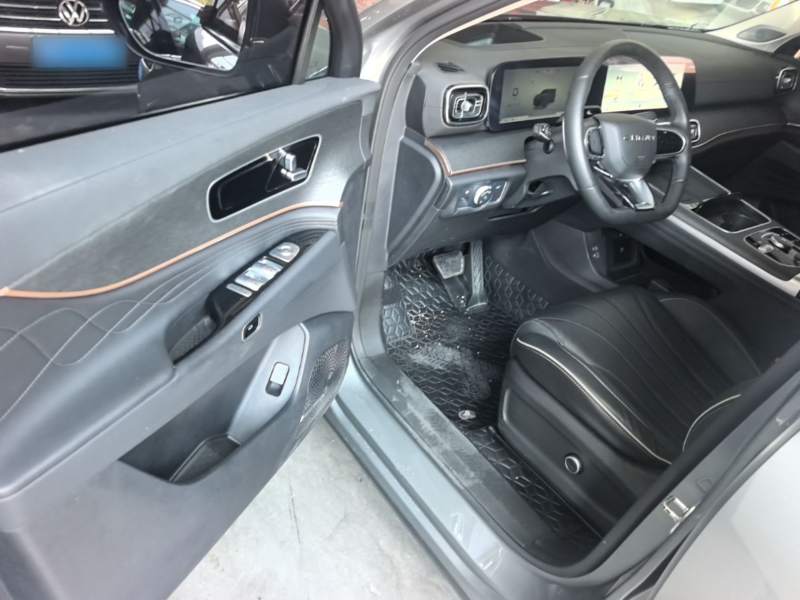 Used Chery Tiggo 9 2023 2.0T Dual-Clutch Two-Wheel Drive Prestige Version 5 Seats — 14