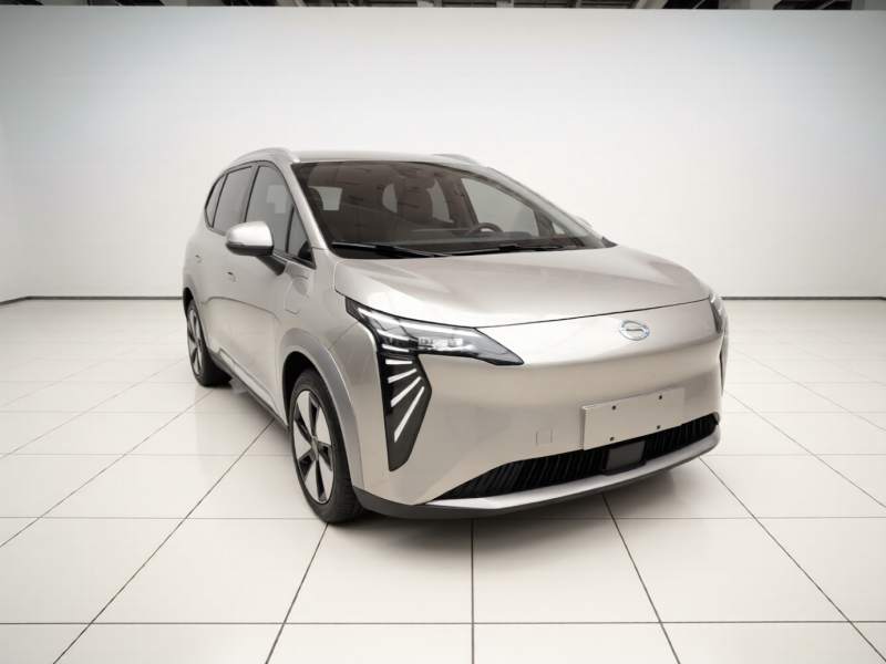 Used AION Y 2025 Plus 430 Smart Edition — 3