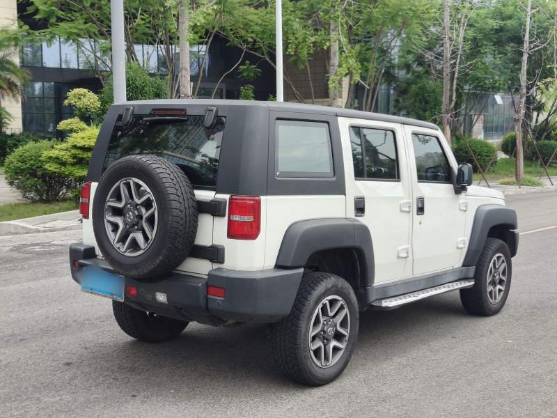 Used BAIC Off-Road BJ40 2016 40L 2.3T Automatic All-Wheel Drive Premium Edition — 36