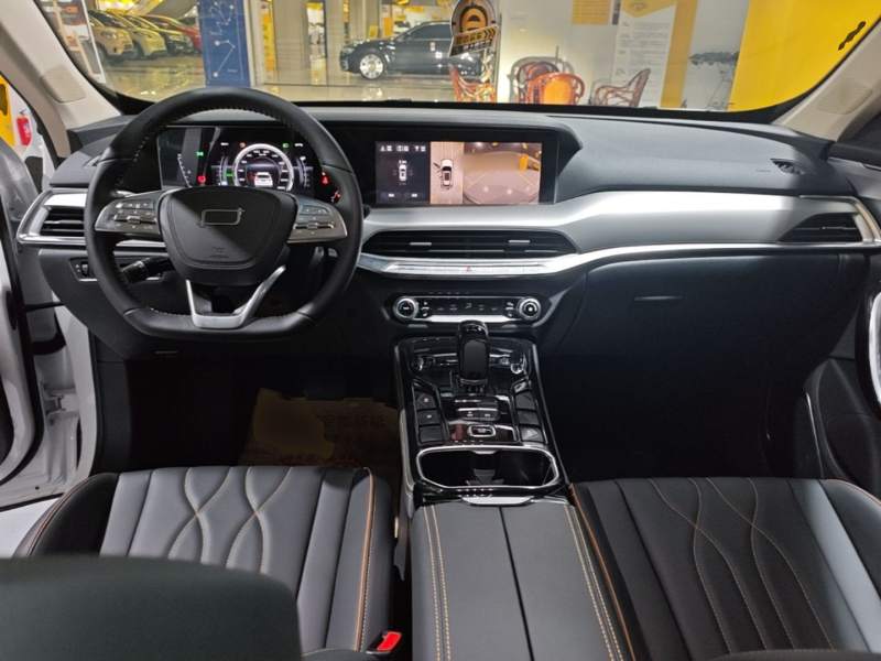 Used Bestune T77 2023 1.5T Automatic Luxury Model — 9