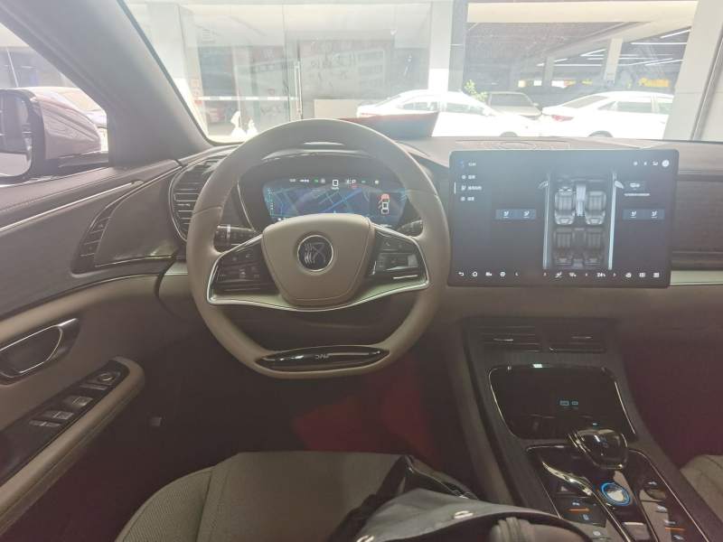 Used BYD Han 2025 DM-i 125KM Elite Model — 10