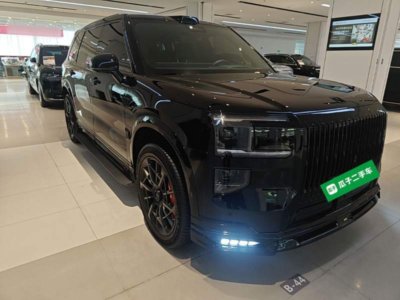 Used Zeekr 9X 2025 Moon Black Edition 70kWh — 3