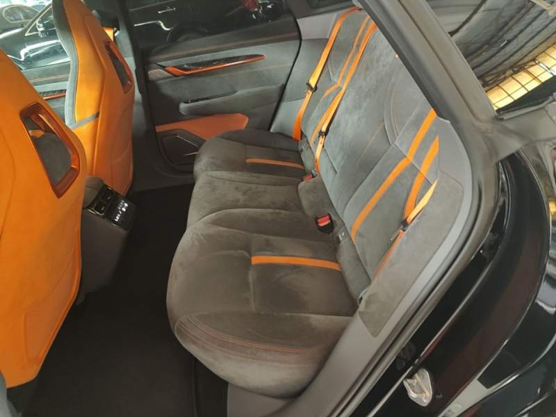 Used Zeekr 001 2023 YOU Edition 100 kWh — 16