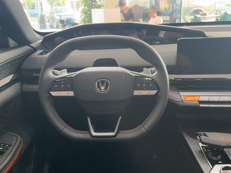 Used CHANGAN UNI-V 2024 1.5T High-Energy Version — 2