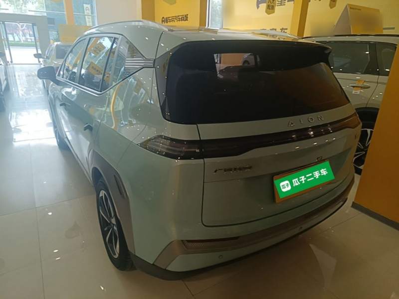 Used AION Y 2023 Younger Star Edition — 4