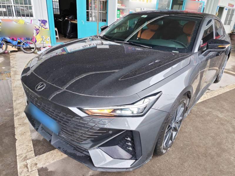 Used CHANGAN UNI-V 2022 1.5T Prestige Version