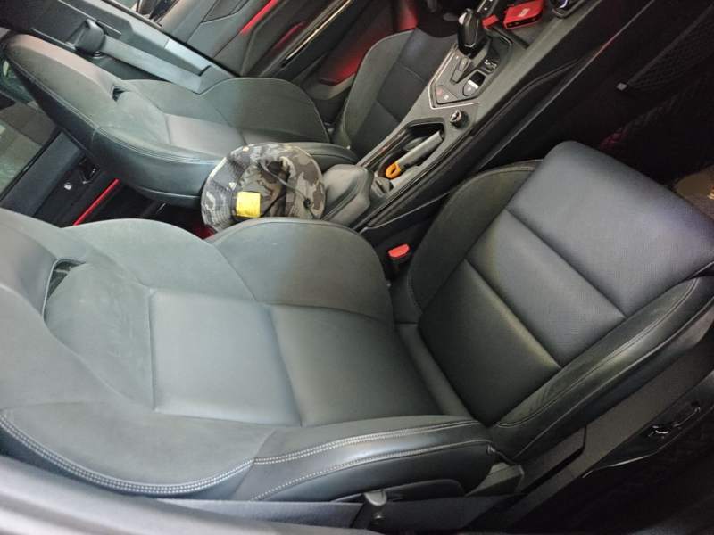 Used Lynk & Co 01 2021 2.0TD Four-Wheel Drive Dark Night Edition — 24