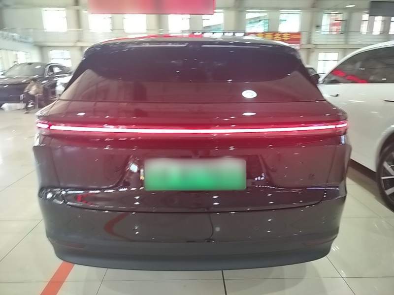 Used Li Auto i6 2025 Model Two-Wheel-Drive Standard Type — 5