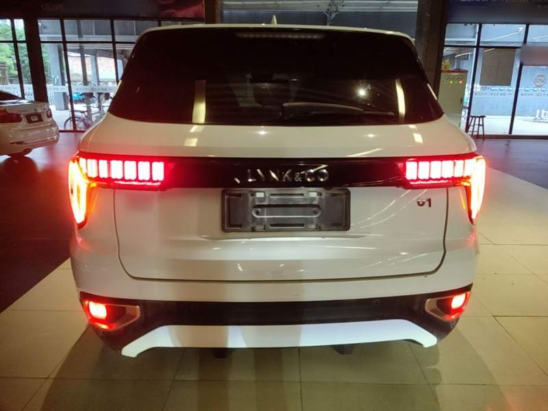 Used Lynk & Co 01 2017 2.0T Two-Wheel Drive Pro Edition — 5